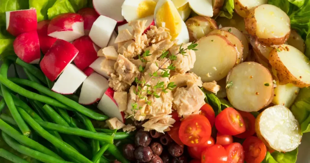 Serving and Suggestions for Salade Nicoise